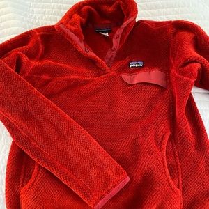 Patagonia re tool snap-t pullover.